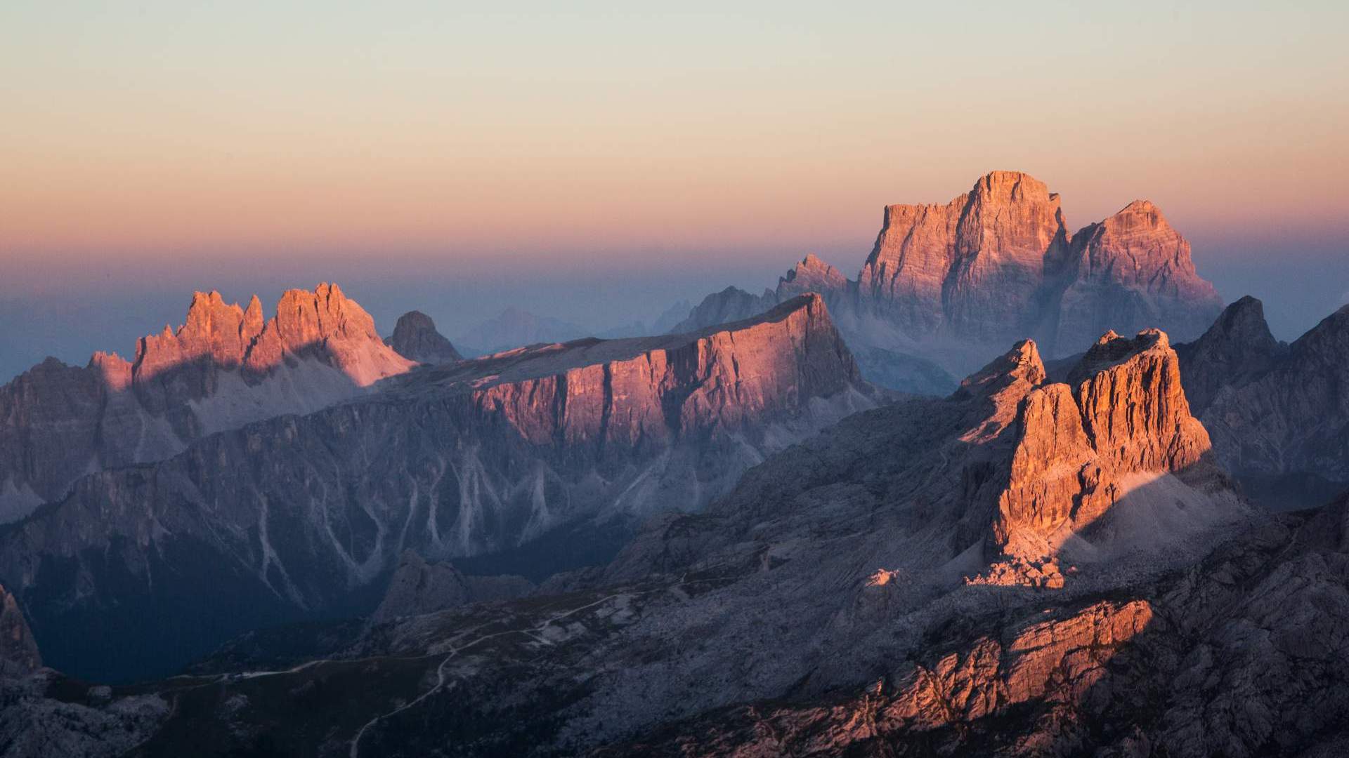 alpine-mountain-chalet-2.jpg